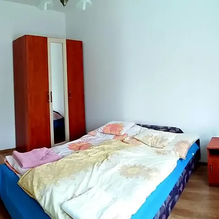 B.e.zs. Apartman